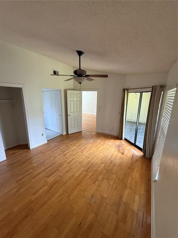 Building Photo - 410 Poplar Ct