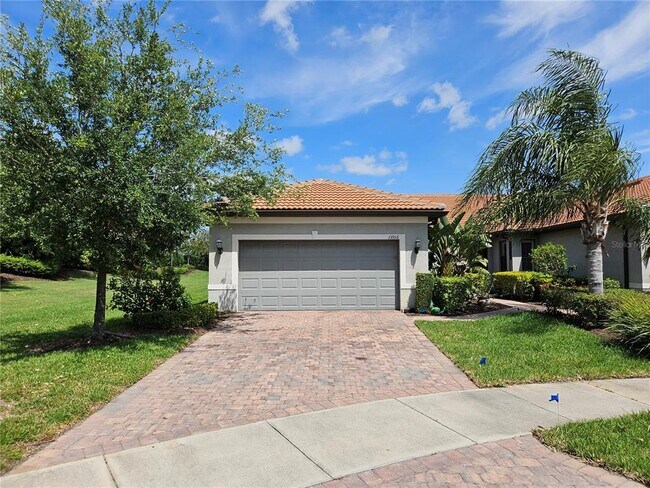 Primary Photo - 13916 Alafaya St