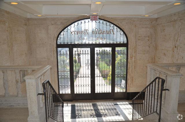 Lobby - Franklin Towers