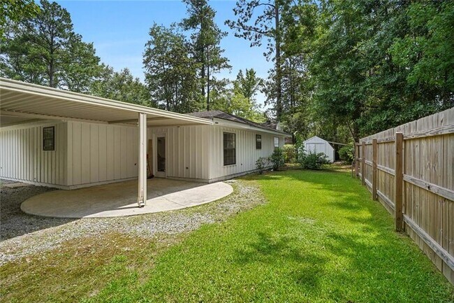 Building Photo - 401 Inspiration Ln