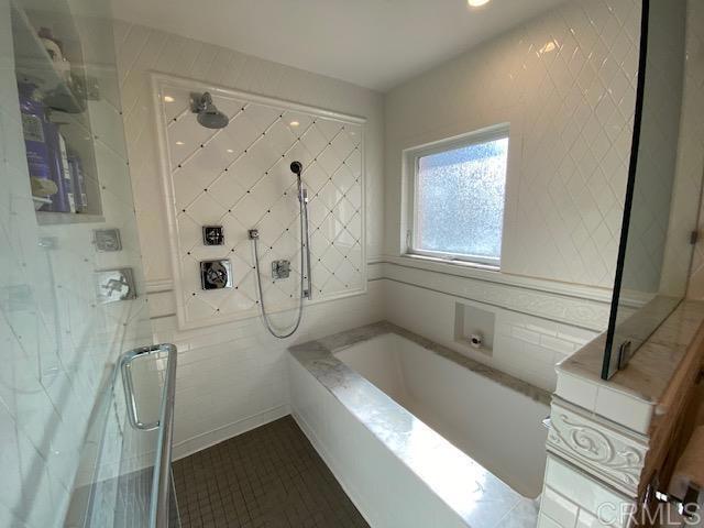 Building Photo - 14171 Bahama Cove