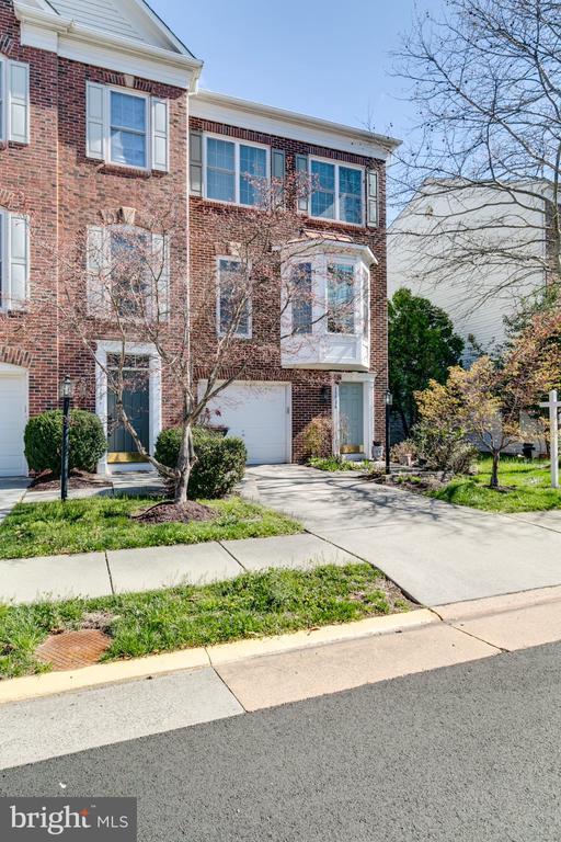 Building Photo - 13716 Maple Sugar Ln