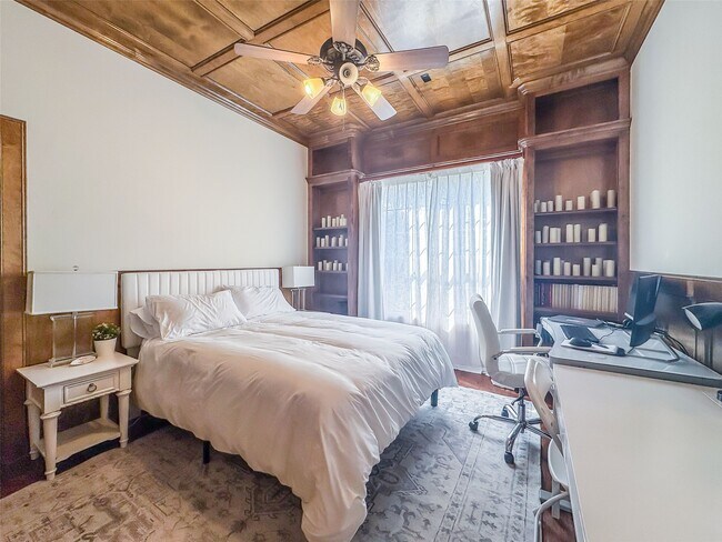 Building Photo - 38 E Thymewood Pl