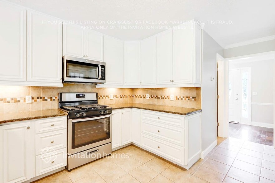 Building Photo - 3206 Elizabeth Ln