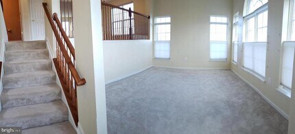 Building Photo - 6010 Machen Rd