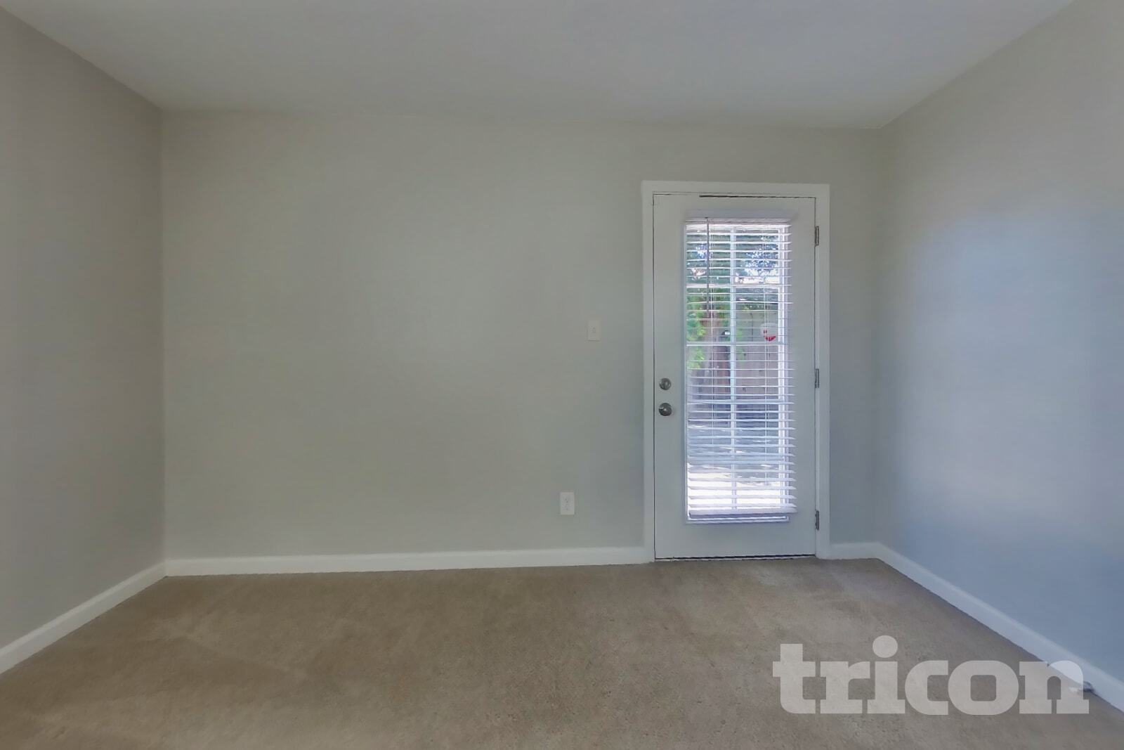 Building Photo - 5041 Whittier Dr