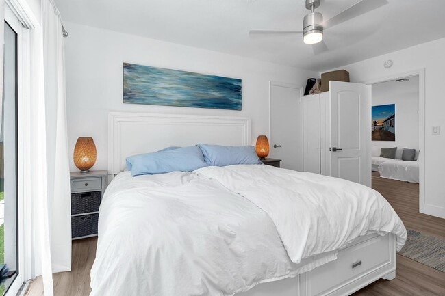 Building Photo - 2233 SE 15th St