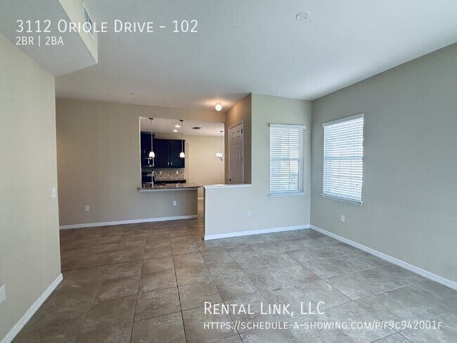 Building Photo - 3112 Oriole Dr