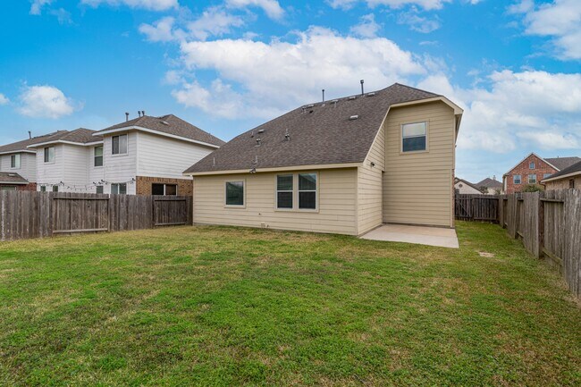 Building Photo - 14319 Heath Falls Ln