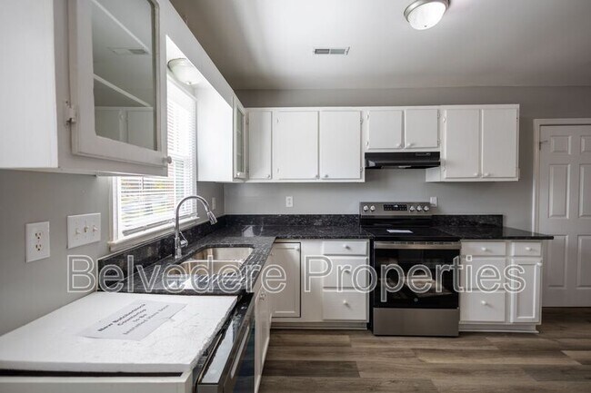 Building Photo - 2314 Bethabara Rd