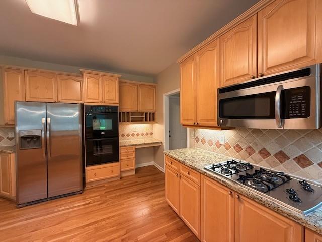 Building Photo - 4005 Regal Oaks Dr