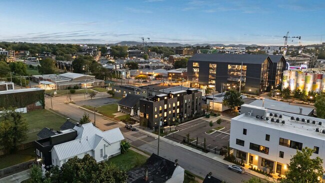 Building Photo - 1117 3rd Ave S