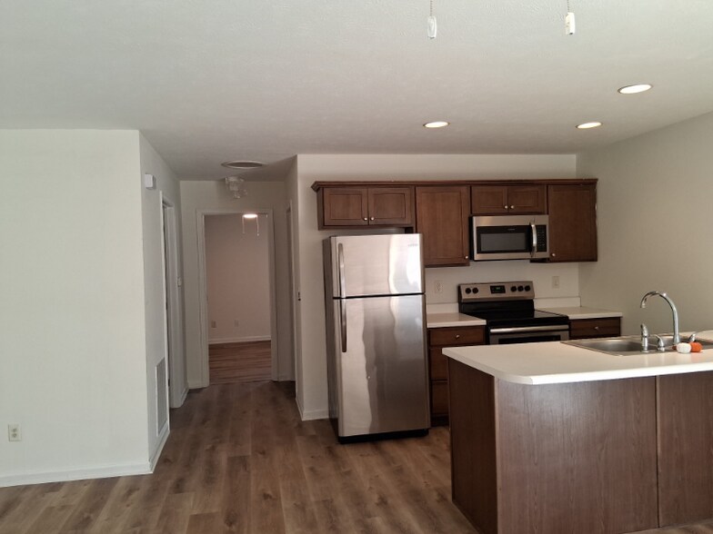 Primary Photo - 1403 N Glendale St