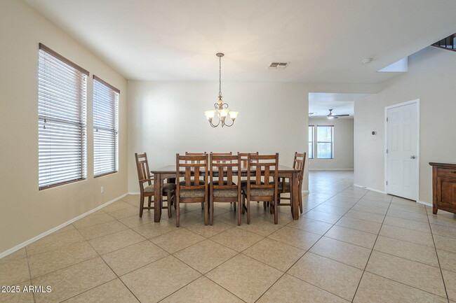 Building Photo - 3484 E Gary Way