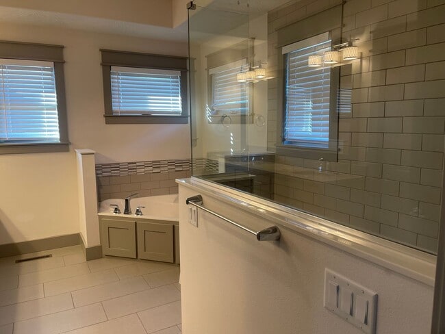 Building Photo - All Brick, 3 bedrooms AND 3 car garage