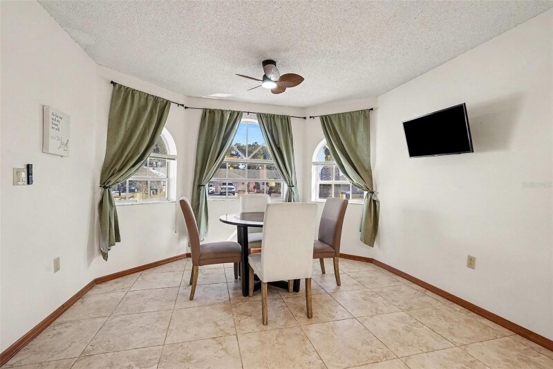 Building Photo - 8970 Lismore Ct