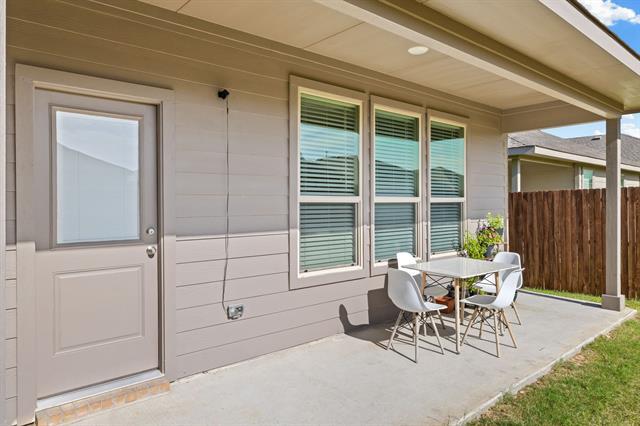 Building Photo - 14633 Caelum Dr