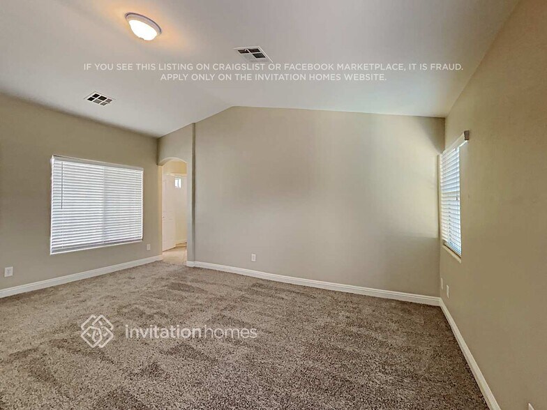 Building Photo - 2260 Laramine River Dr