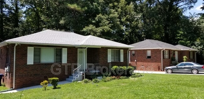 Primary Photo - 1533 Alder Ln SW