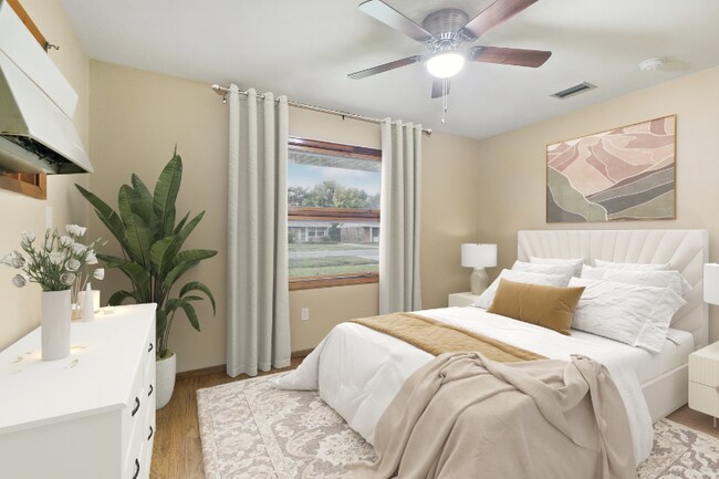 Building Photo - 420 Moss Ln