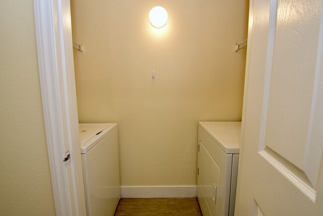 Building Photo - Charming Two-Bedroom Condo with Prime Location At Coronado Palms!