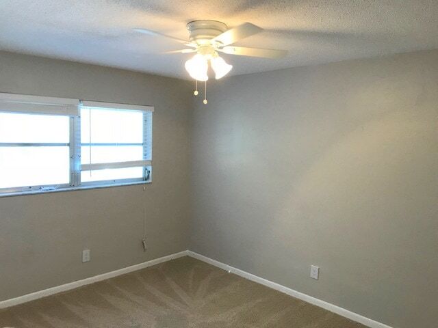 Building Photo - 2 Bed/2 Bath - Unit 9