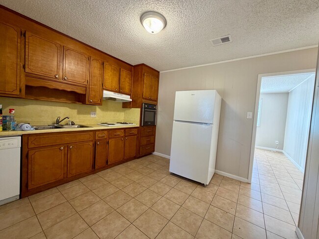 Building Photo - 8650 Jernigan Rd