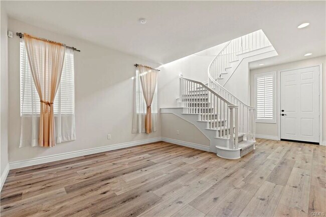 Building Photo - 28355 Stansfield Ln