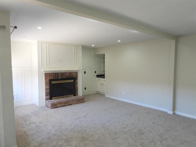 Building Photo - 4090 Windhaven Ln