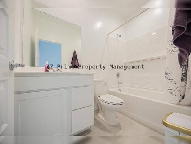 Building Photo - 12503 W Pkwy Ln