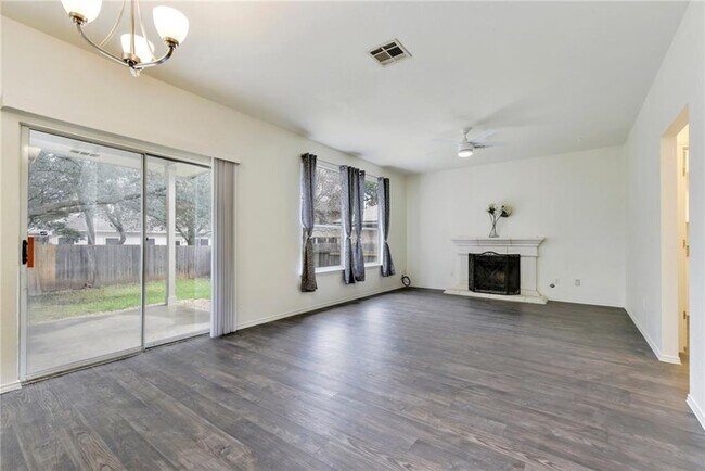 Building Photo - 12733 Council Bluff Dr