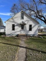 Building Photo - 620 3rd Ave W