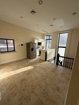 Building Photo - 108 Richmond St