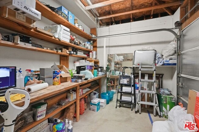 Building Photo - 69730 Mccallum Way