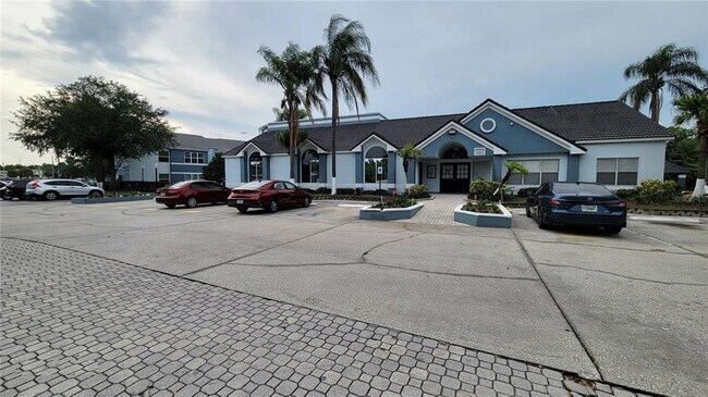 Building Photo - 5785 Gatlin Ave