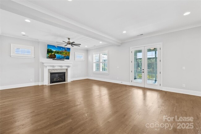 Building Photo - 124 Sisters Cove Ct