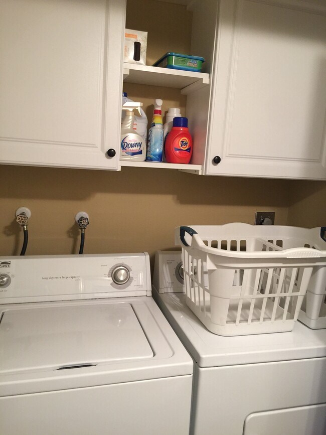 full size washer & dryer - 123 Deer Creek Blvd
