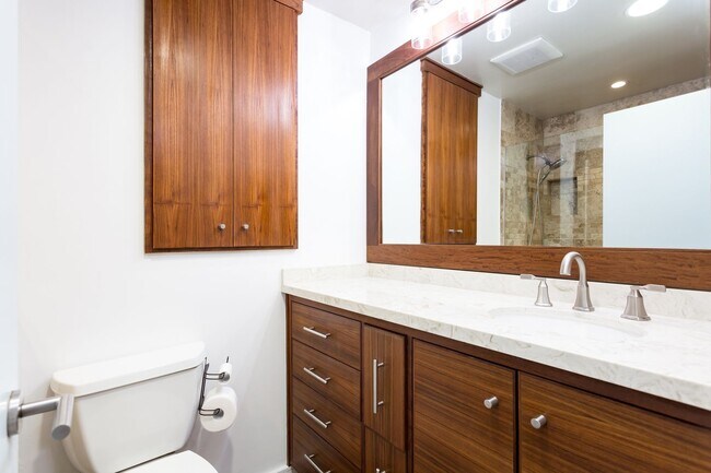 Building Photo - Renovated Home in Tierrasanta