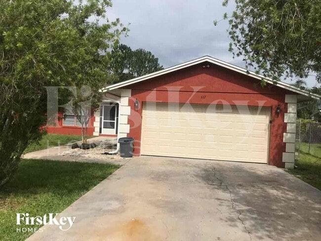 Building Photo - 617 Fisher Ct