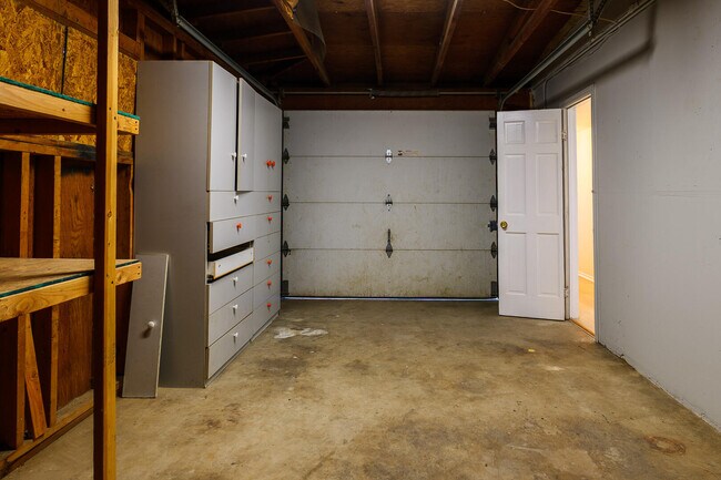 Building Photo - 50740 Cll Mendoza