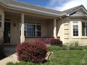 Building Photo - 5 Bd Ranch Home in School D-20
