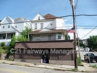 Building Photo - 546 Greenfield Ave