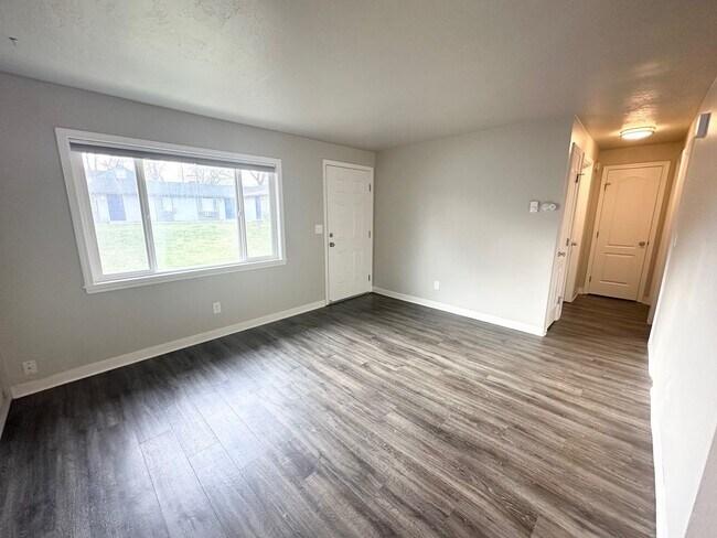 Building Photo - 211 N Indiana Ave