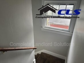 Building Photo - 1709 Crawford St