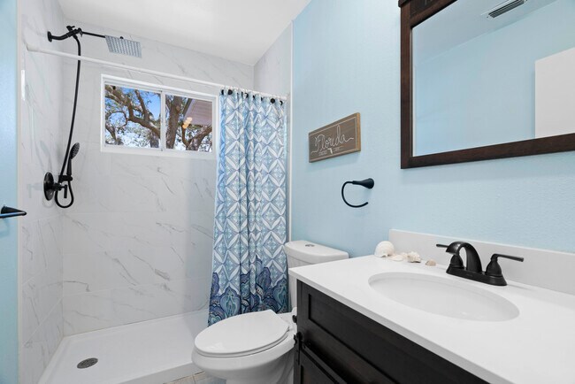 Building Photo - 1820 Rumar Ln