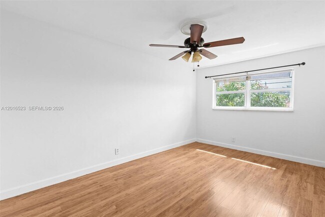 Building Photo - 1363 NW 66th Ave
