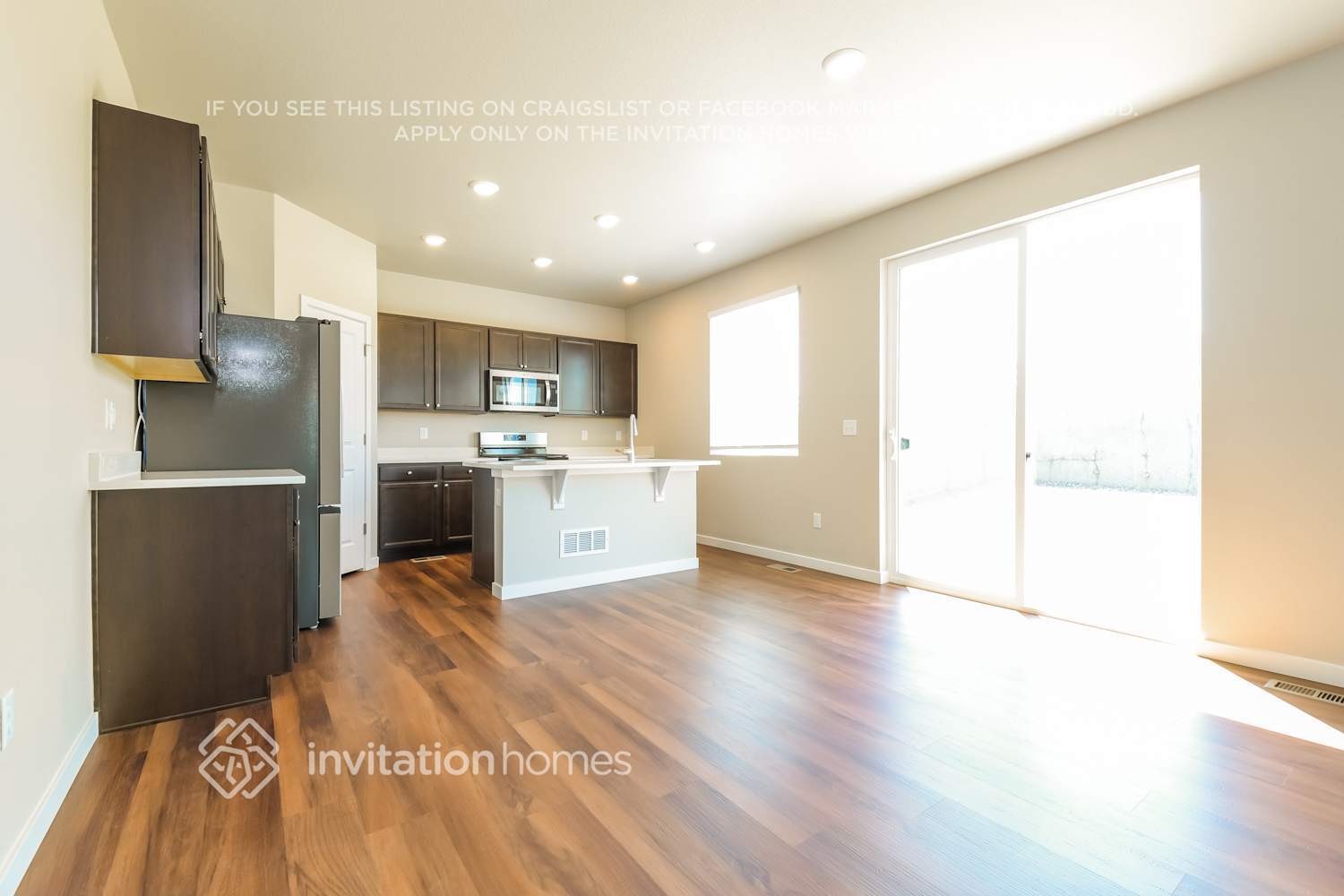 Building Photo - 452 Elbert St