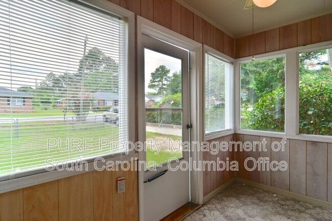 Building Photo - 1610 S Beltline Blvd