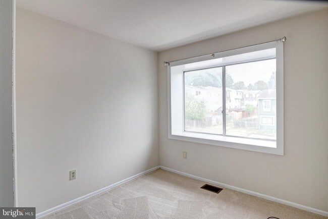 Building Photo - 8388 Revelation Ave