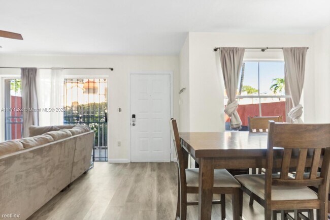 Building Photo - 2 br, 2.5 bath House - 8530 NW 3rd Ln # 411